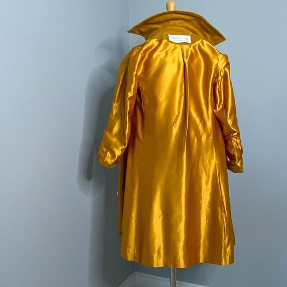 Vintage Women Mustard Velvet Coat 1960 Size S - Picture 4 of 10